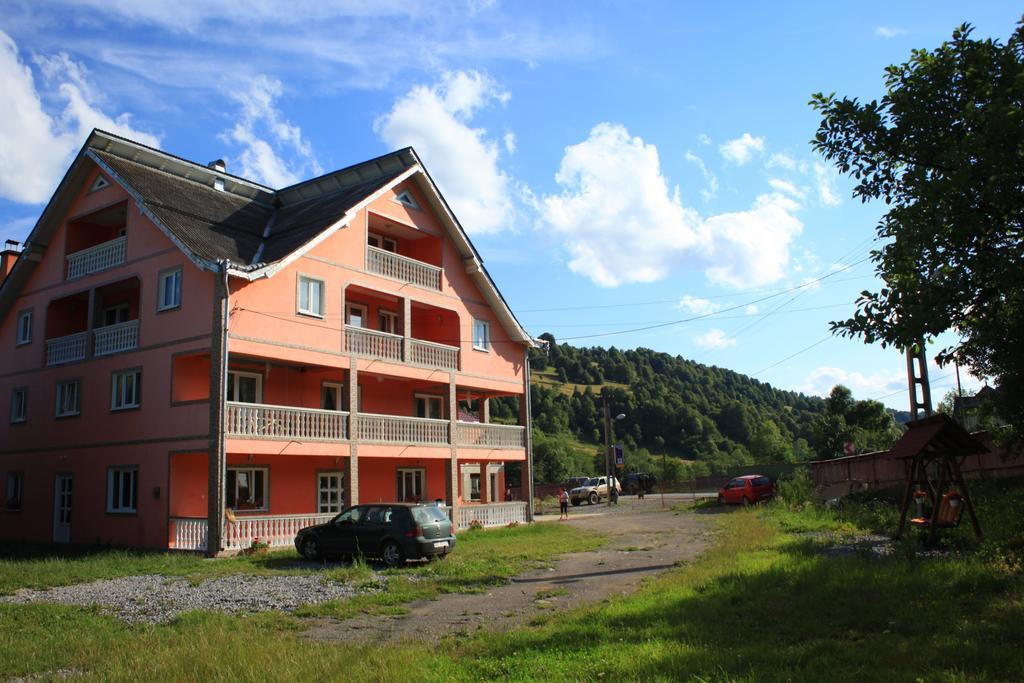 Pensiunea Colt De Rai Săcel Exteriér fotografie